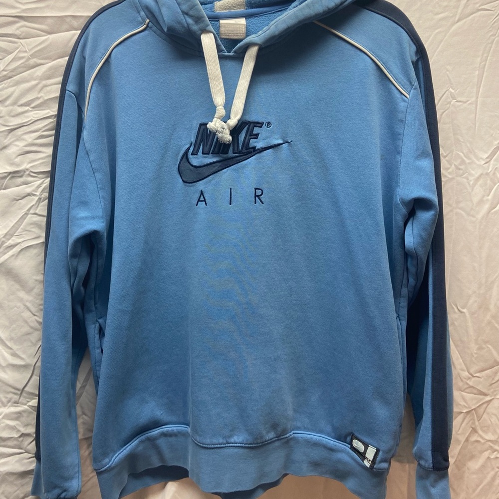Nike blue two toned vintage hoodie! Size Large!